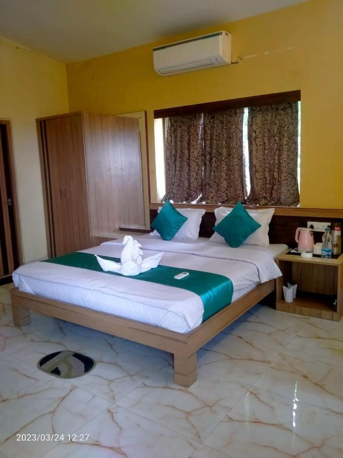 Sundarban Tiger Roar Resort Purbbadulki Exteriör bild